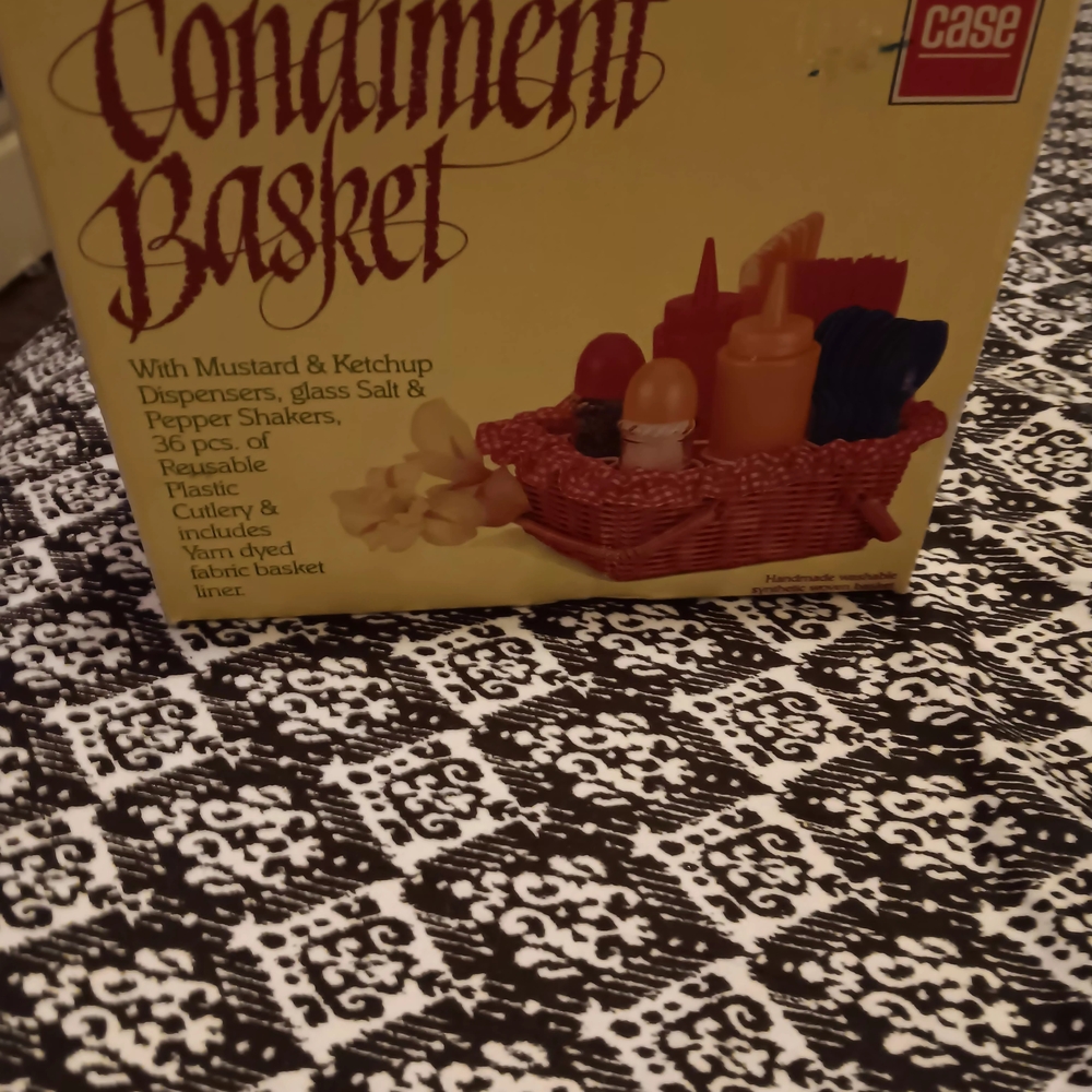Case Condiment Basket Set - Picture 2 of 7